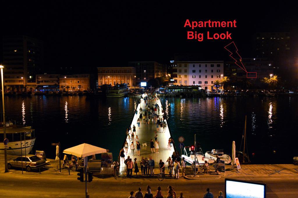 Big Look *